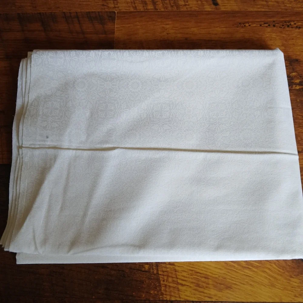 Vintage Flowers And Vines White on White Unbranded Cotton 1.5 Yards Orig Receipt